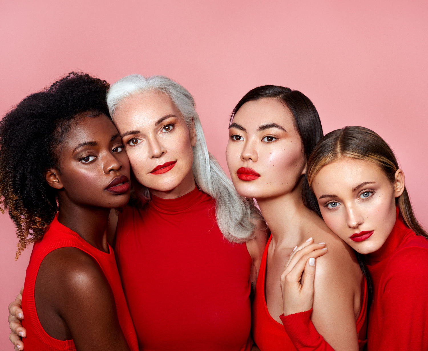 Gruppe von vier Modellen mit Makeup Look